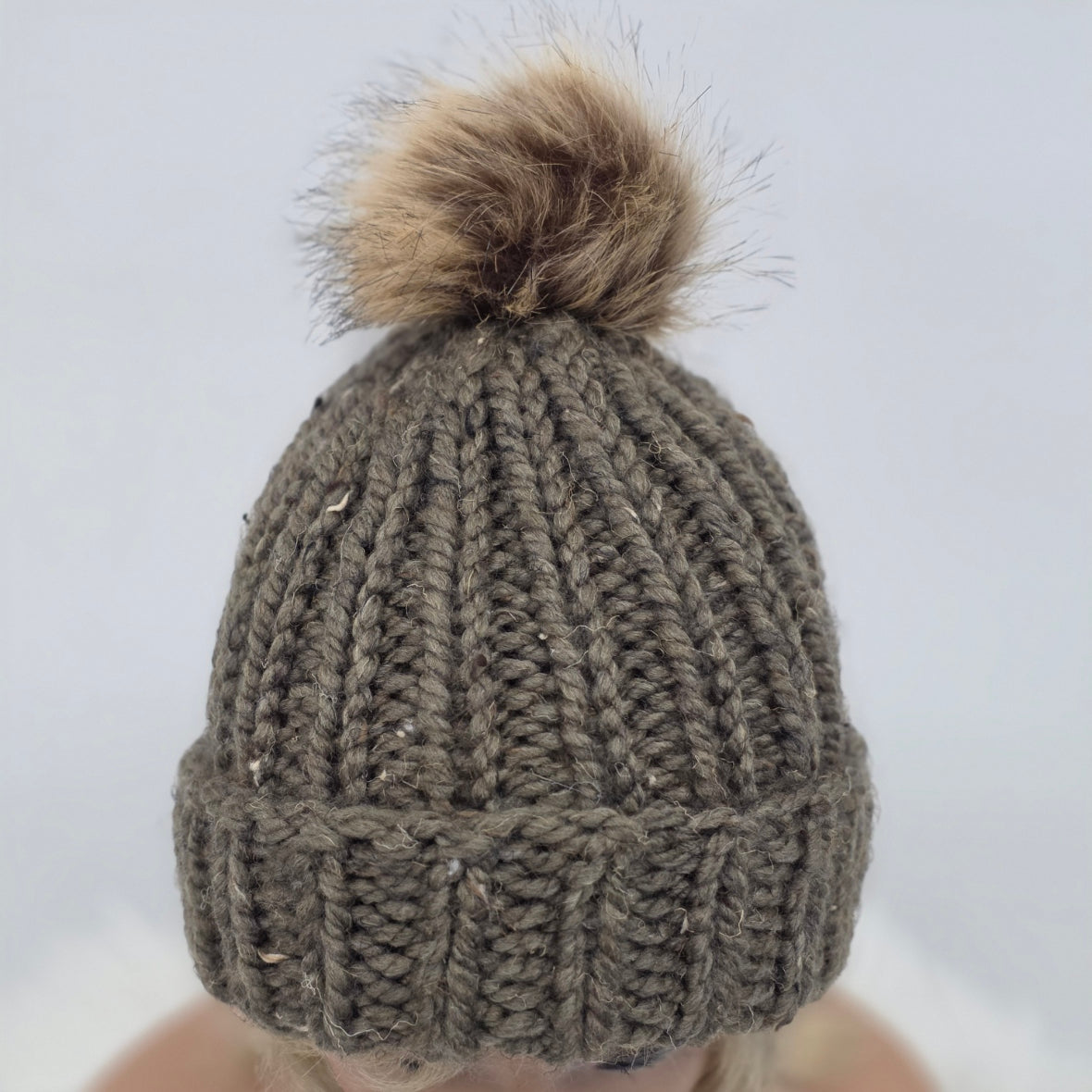 Aspen Beanie – Mocha Tweed