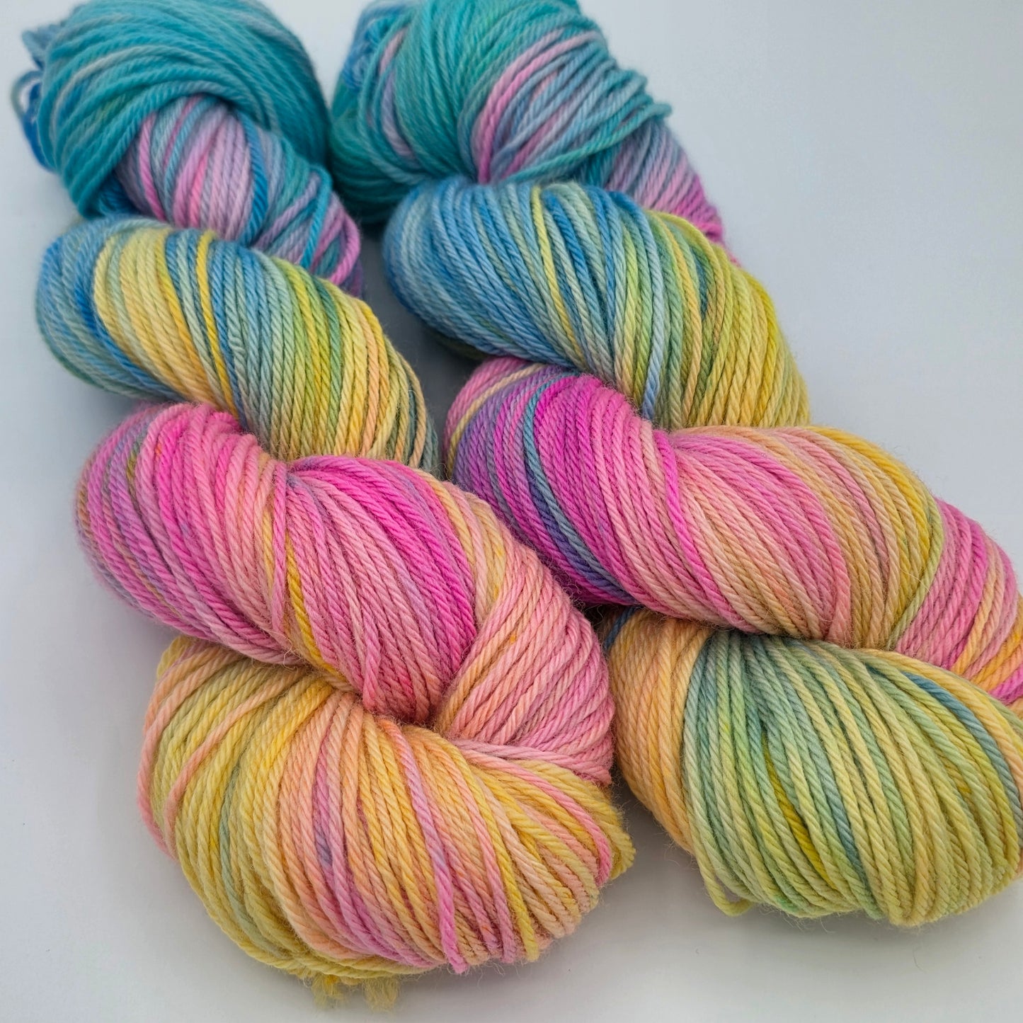 Cotton Candy Skies – 100% Superwash Merino, Worsted