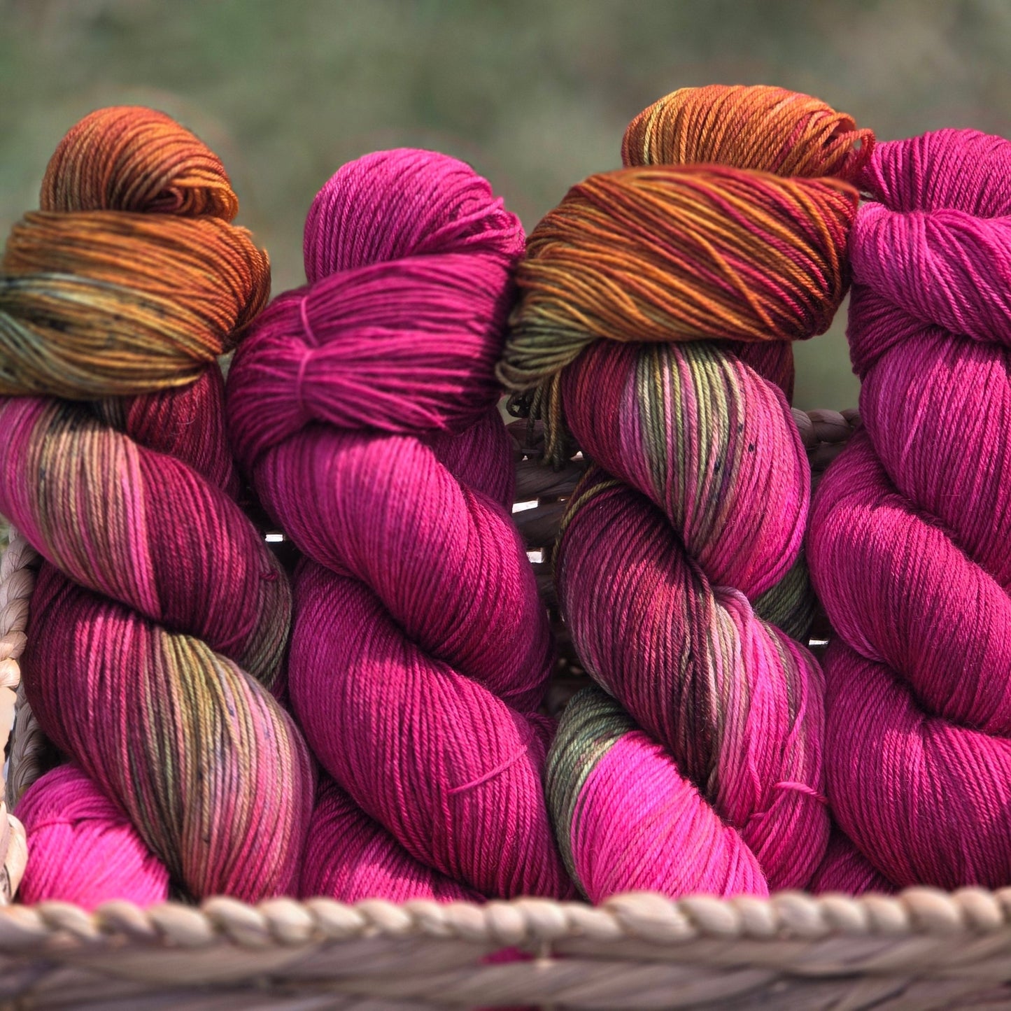 🌺 Berrywine – Hand - Dyed Luxury Sock Yarn | 70% Superwash Merino / 30% Nylon | Fingering Weight | 100g / 400m hand dyed yarn by A Splash Of Fiber — artisan fiber and handmade creations