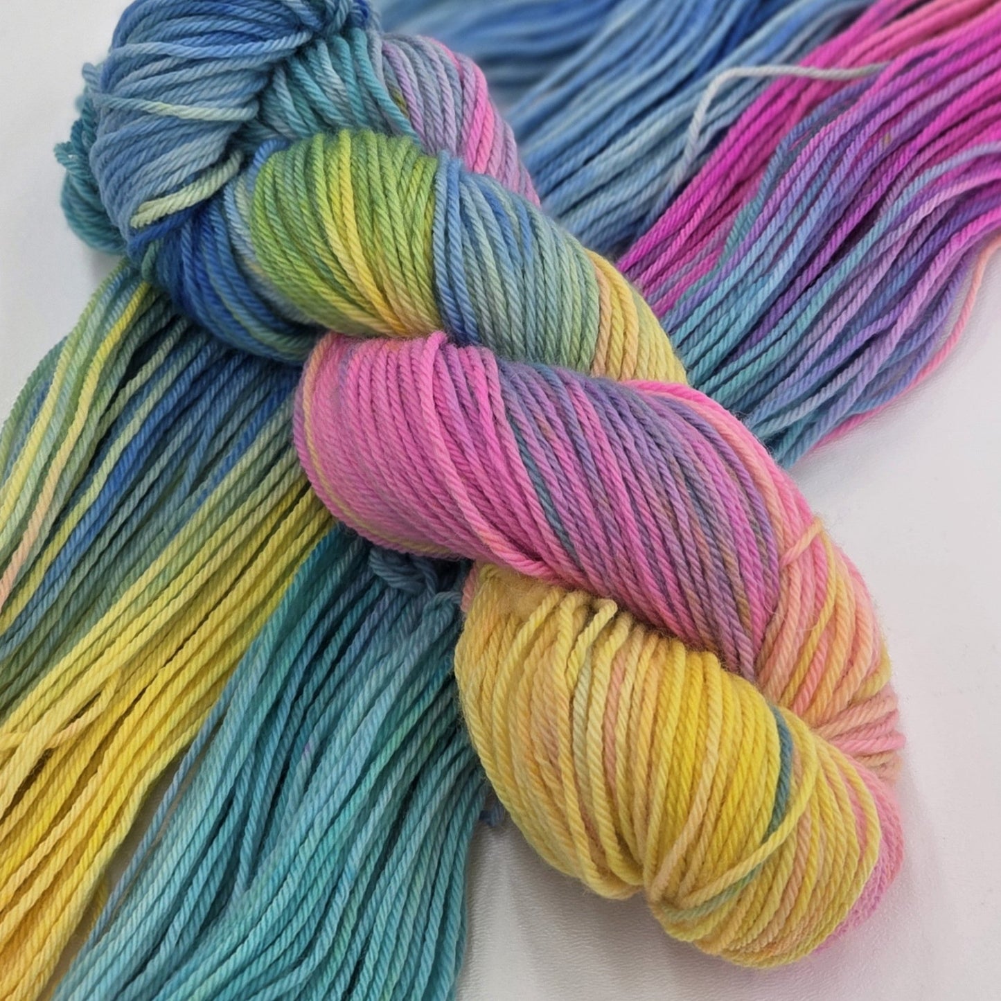Cotton Candy Skies – Hand - Dyed Luxury Worsted Yarn – 100% Superwash Merino Wool, 100g / 200m hand dyed yarn by A Splash Of Fiber — artisan fiber and handmade creations