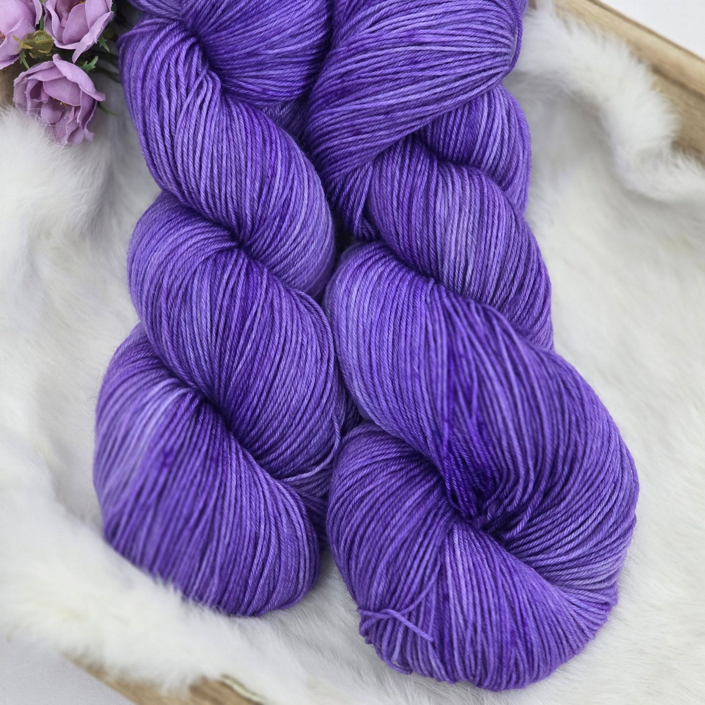 💜 Violet Whisper – Hand - Dyed Luxury Sock Yarn | 70% Superwash Merino / 30% Nylon | Fingering Weight | 100g / 400m hand dyed yarn by A Splash Of Fiber — artisan fiber and handmade creations